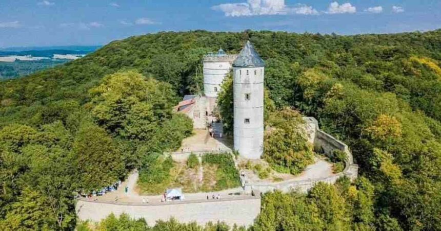 Burg Plesse Entdecke Geschichte und Sagen der Höhenburg